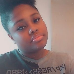 Meet your Posher, Stacey